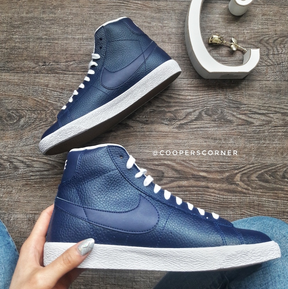NEW NIKE ID Blazer Mid Premium